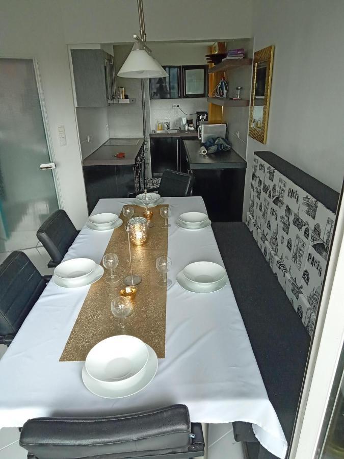 Liege Centre Mediacite Appartement Possible Parking Terrasse Immense 8Eme Pour 2 Personnes 외부 사진