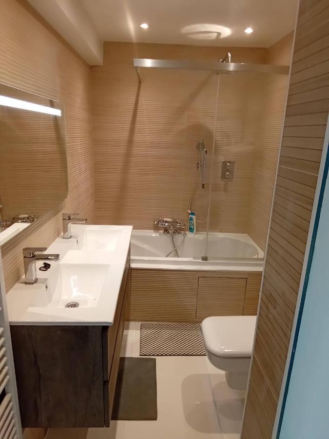 Liege Centre Mediacite Appartement Possible Parking Terrasse Immense 8Eme Pour 2 Personnes 외부 사진