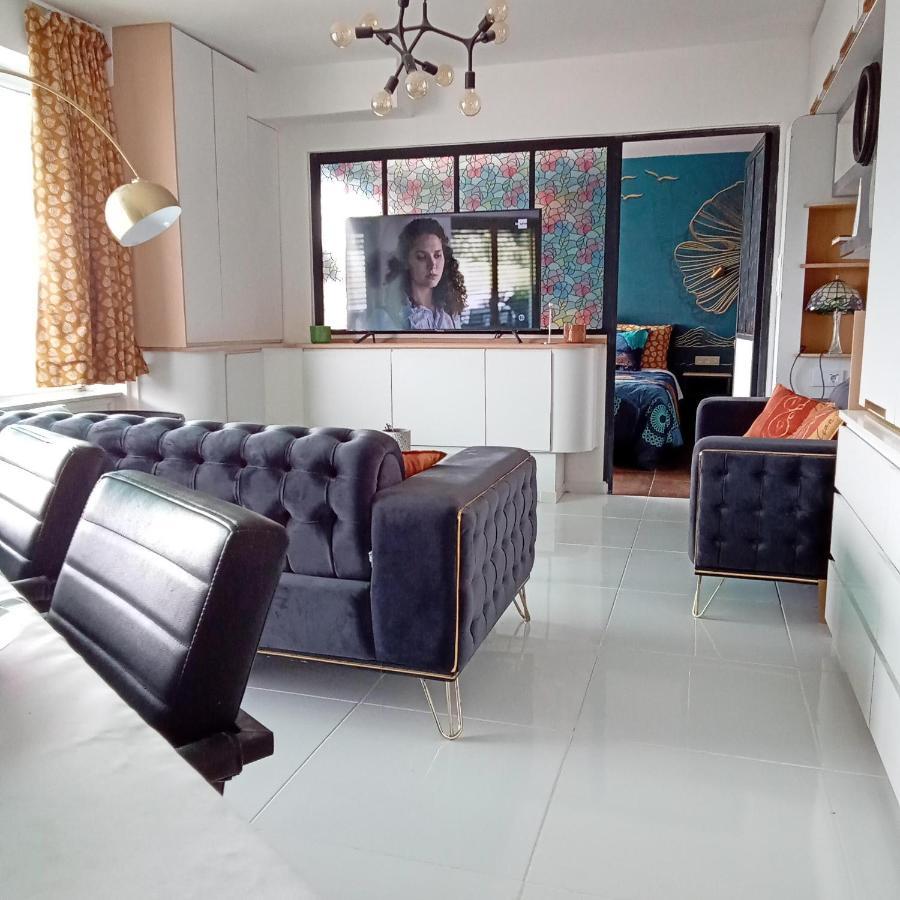 Liege Centre Mediacite Appartement Possible Parking Terrasse Immense 8Eme Pour 2 Personnes 외부 사진